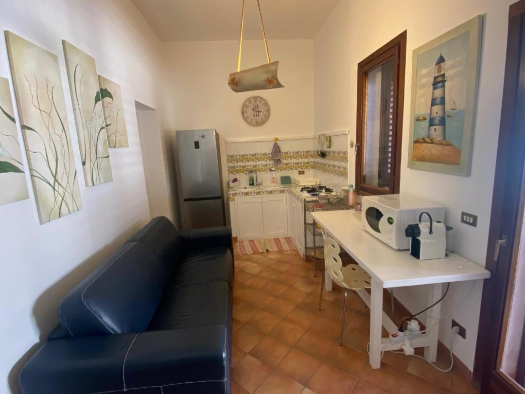 Apartment With Terraces And Private Jacuzzi - San Vito 400M From Beach San Vito Lo Capo Luaran gambar